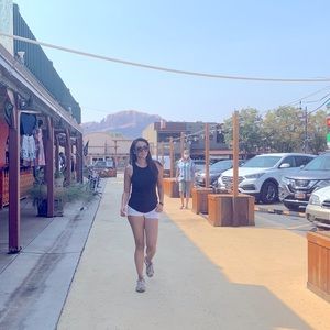 Meet your Posher, Nataly